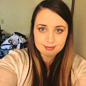 Meet your Posher, Rebecca